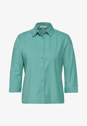 Turkusowa koszula zapinana na guziki z kołnierzykiem, rękawami o długości trzy czwarte i prostym krojem. Gładki materiał o delikatnej teksturze, z dopasowanymi guzikami.