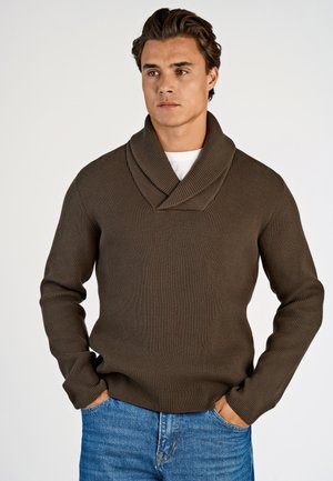 - Sweter