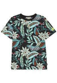 Camiseta de manga corta negra con un patrón multicolor de flores y hojas tropicales, con varias formas y texturas a lo largo del diseño.