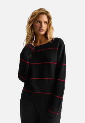 - Sweter