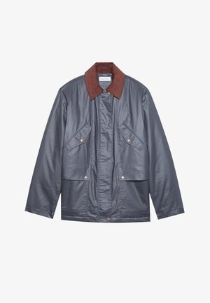 Graue wasserfeste Jacke mit einem braunen Cordkragen, ausgestattet mit zwei Fronttaschen und einer Knopfleiste. Glatte Textur und lässige Passform.