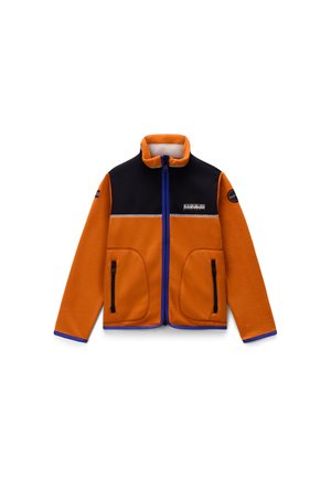 Orange Fleecejacke mit schwarzem Oberteil, blauer Reißverschluss, zwei vordere Reißverschlusstaschen und Logo-Patches auf Brust und Arm.