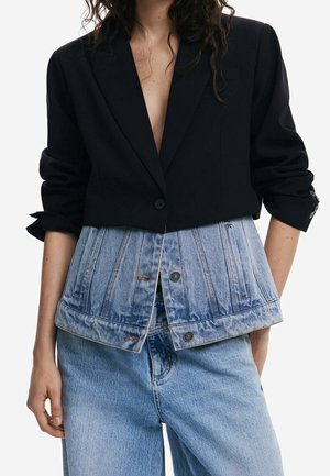 Denim jacket - black