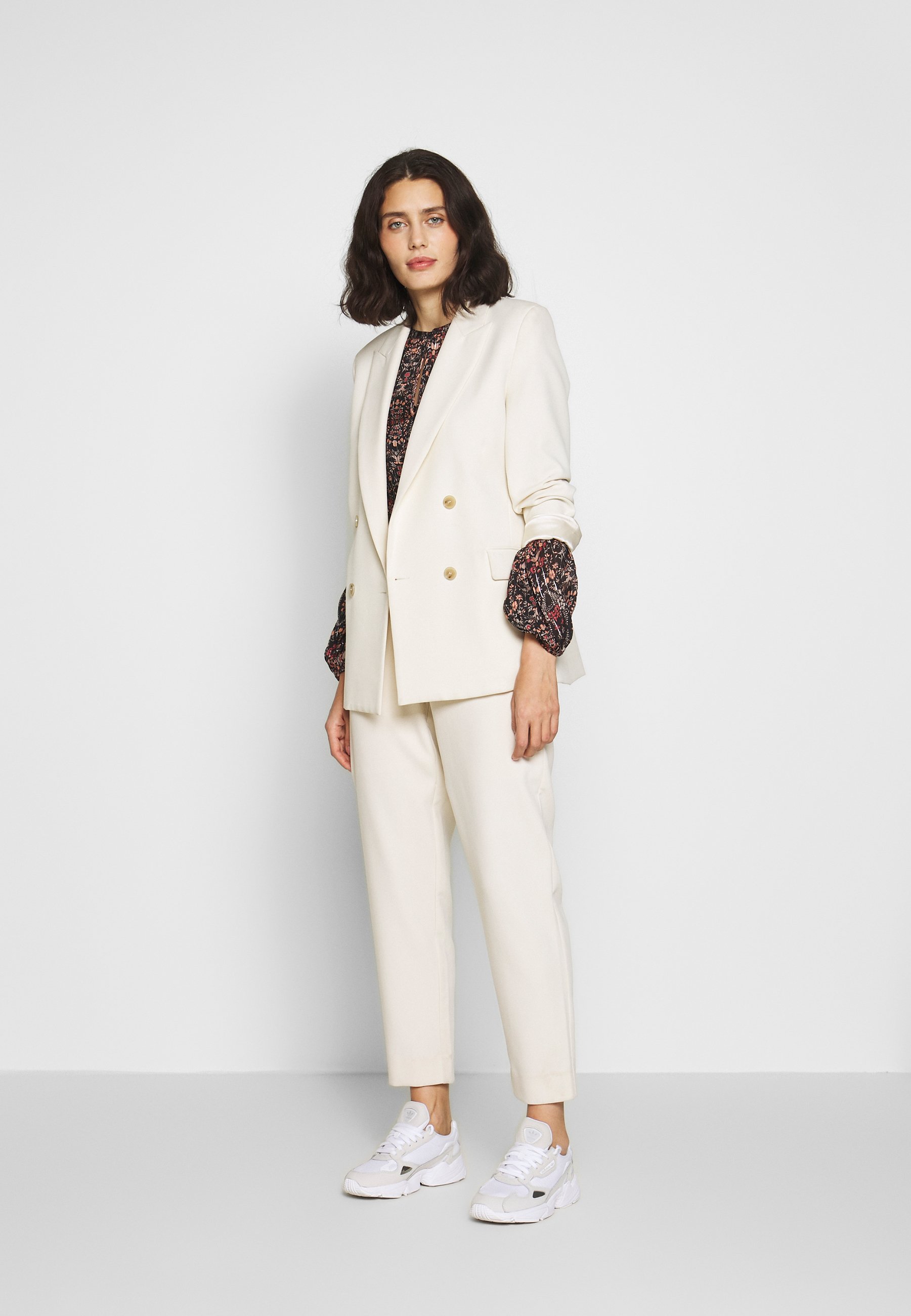 Second Female SIGNE BLOUSE Bluser black Zalando.no Second Female SIGNE BLOUSE - Bluser - black