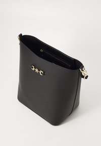 Tommy Hilfiger HERITAGE BUCKET - Handbag - black