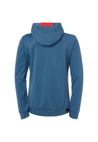 Sweat-shirt à capuche bleu avec une texture lisse, présentant un accent rouge au niveau du col. Le design comprend une coupe décontractée et des manches longues.
