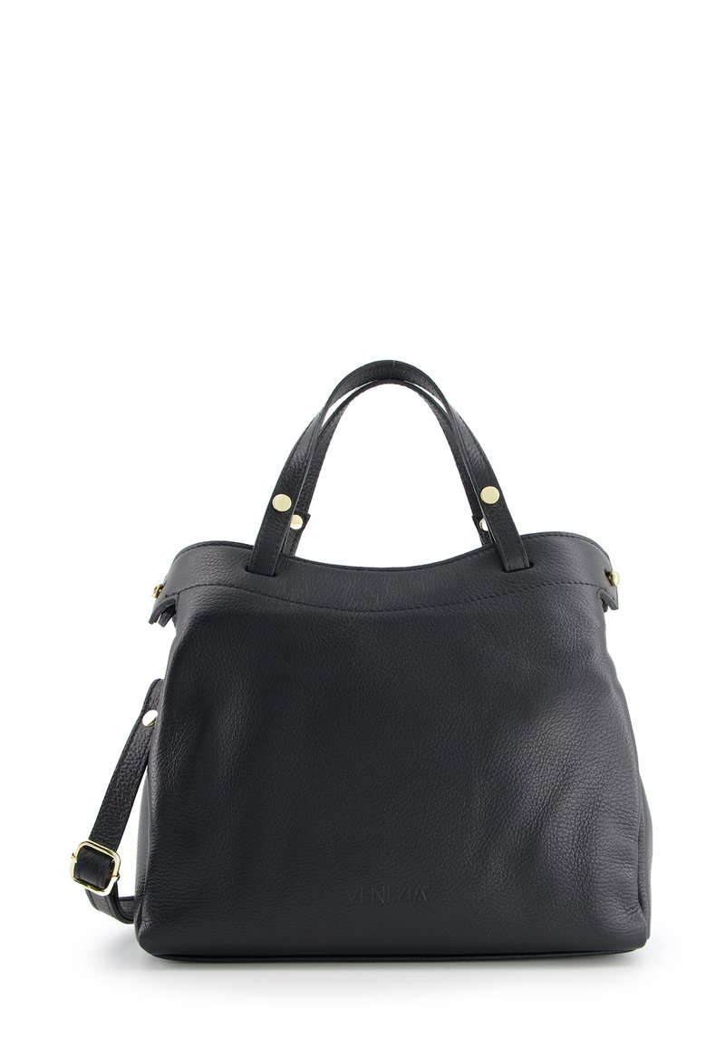 Sac à main en cuir noir avec une texture lisse, de forme arrondie, deux poignées courtes et une bandoulière détachable. Présente des accents en métal doré.