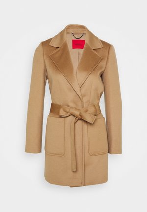 Klassinen takki - camel