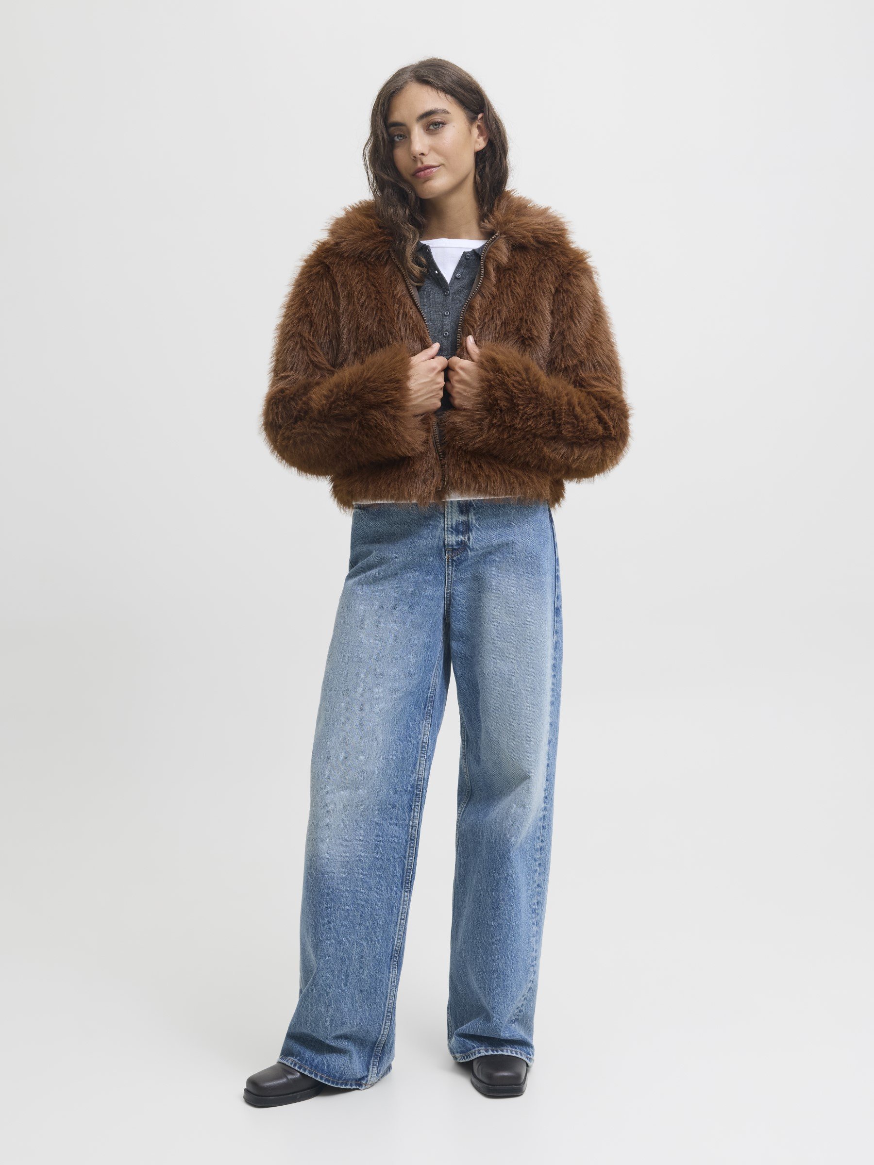 JJXX Synthetic fur JXTANIA Synthetic fur - Winter jacket - brown JJXX Synthetic fur JXTANIA Synthetic fur - Winter jacket - brown