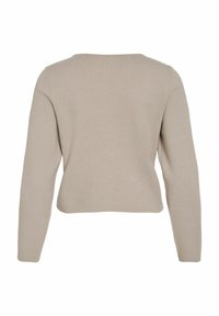 Pull en tricot beige, manches longues, col rond, silhouette ajustée, texture lisse, ourlet court, design minimaliste, sans motifs ni accessoires visibles.