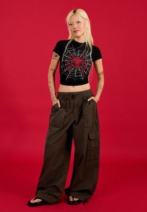 Bershka, - T-shirt z nadrukiem