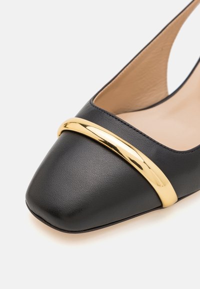 Chelsea Paris KIONA - Klassikalised kontsakingad - black/gold metallic
