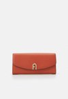 PRIMULA CONTINENTAL WALLET SLIM - Peněženka - cannella