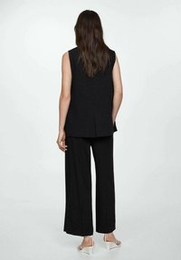 Mango Vestă - black