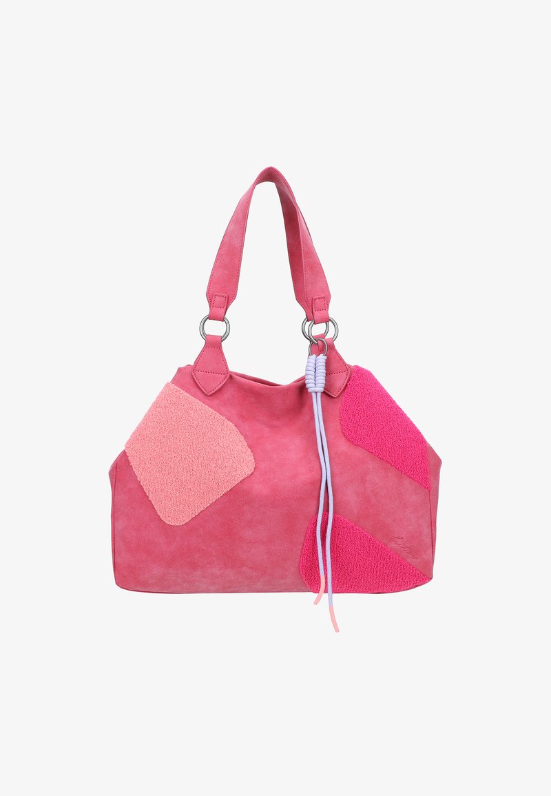 Roze suède handtas met oversized geometrische patches in lichtroze en fuchsia. Bevat zilveren ringen en gevlochten koorddetails.