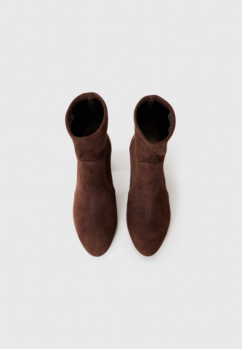 Stuart Weitzman YULIANA 60 Classic ankle boots walnut/brown