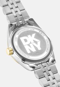 DKNY QUARZ NOLITA MIDI - Orologio - silverfarbenund goldfarben