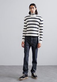 Filippa K SLIM STRAIGHT JEANS - Slimfit džínsy - raw blue