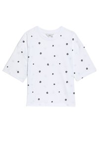 Witte T-shirt met korte mouwen, voorzien van zwarte bloemenpatronen, ronde halslijn en een losse pasvorm. Gemaakt van een zachte, ademende stof.