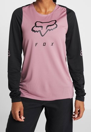 Sports T-shirts - purple