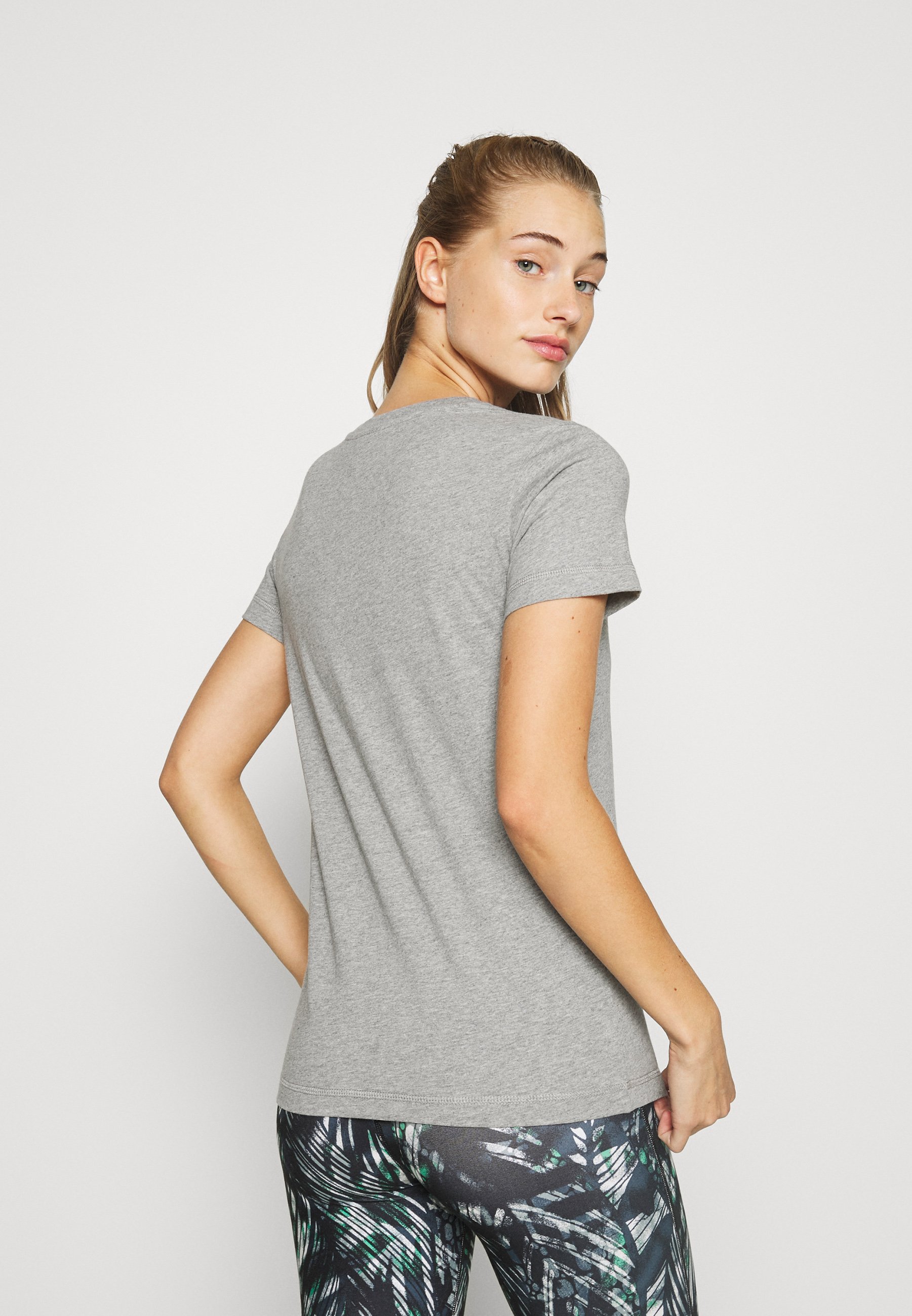 Damen ESSENTIAL CREWNECK LEGACY - T-Shirt print Damen ESSENTIAL CREWNECK LEGACY - T-Shirt print