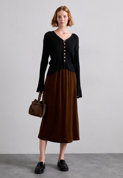 By Malene Birger BOSHAN - A-line skirt - bison