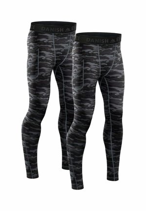 Due paia di leggings neri e grigi con motivo mimetico, con fascia in vita "Danish Endurance" e dettagli visibili delle cuciture.