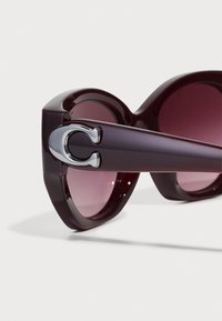 COACH CW194 - Saulesbrilles - milky burgundy