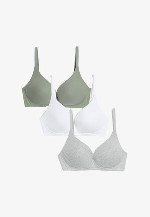 Quattro reggiseni in un set: uno verde oliva, uno bianco e uno grigio mélange, tutti con coppe lisce, spalline regolabili e un design semplice.