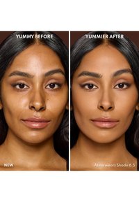 Images avant-après montrant un visage à la peau lisse ; à gauche avec un ton naturel, à droite avec une finition mate en teinte 6,5. Cheveux foncés et arrière-plan neutre.