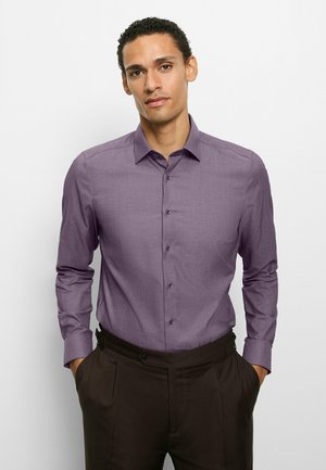 BODY FIT, BUSINESS NEW YORK KENT - Hemd - aubergine