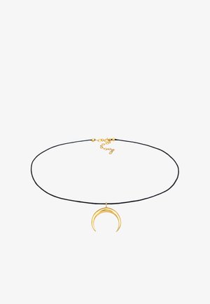 Guld halvmåne vedhæng på en sort snorhalskæde, med et enkelt design, justerbar lukning og minimalistiske accenter.