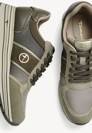 Trainers - khaki
