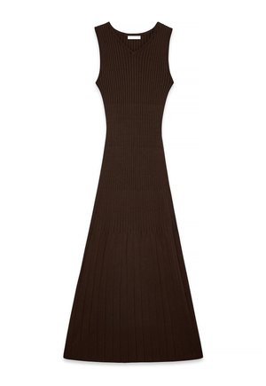 Robe maxi en tricot côtelé marron avec un décolleté en V, sans manches et un corsage ajusté qui s'évasent vers l'ourlet.