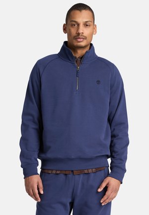 Timberland, TREE EMBROIDERED LOGO 1/4 ZIP SWEATSHIRT. - Sudadera - dark blue