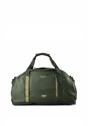 Olijfgroene Haglöfs duffeltas met gewatteerde handvatten, voorvak met rits en duurzame bodem, ontworpen voor reizen en outdoor gebruik.