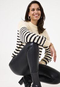 Garcia Legging - black