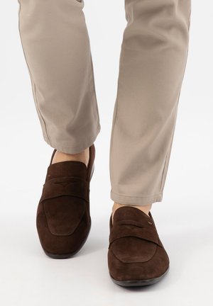 Wojas, Slipper - brązowy