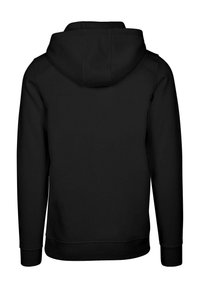 Felpa nera con un ampio cappuccio, maniche lunghe e polsini e orlo a coste. Tessuto liscio, design semplice, senza loghi o pattern visibili.