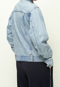 Next Chaqueta vaquera - blue