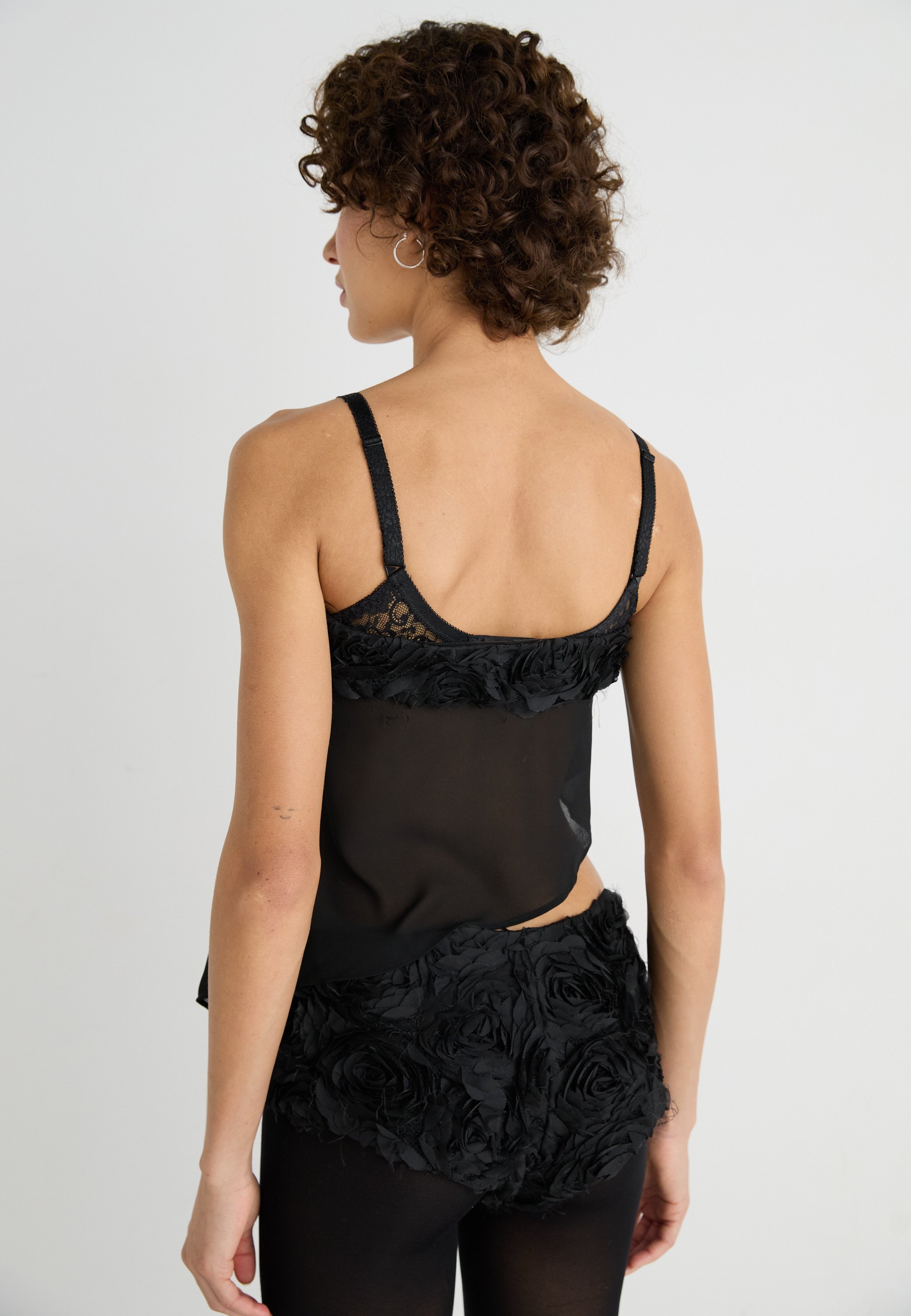 Jaded London RUFFLE FLOWER ASYMMETRIC - Top - black - Zalando.co.uk Jaded London RUFFLE FLOWER ASYMMETRIC - Top - black - Zalando.co.uk