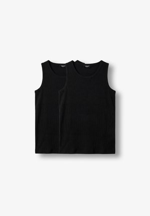 To svarte ribbestrikkede ermeløse tanktopper stablet oppå hverandre på en hvit bakgrunn, med rund hals og merkelapper inni kragene.