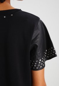 Diesel Vardagsklänning - black