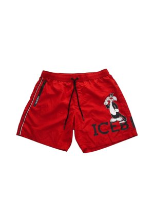 Costume da bagno rosso con coulisse nera, tasca laterale con zip, grafica di gatto dei cartoni animati e testo nero parziale "ICEB" sulla gamba destra.