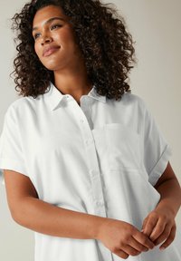 Evans DIPPED HEM  - Blusa - white