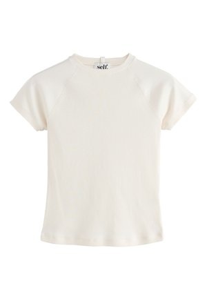 Haut en maille côtelée crème à manches courtes avec col rond et petite étiquette en tissu « self » à l'arrière du col.