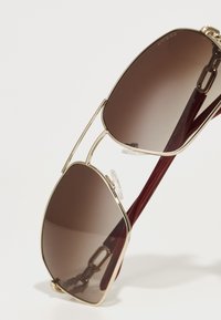 Guess Gafas de sol - gold-coloured/gradient brown
