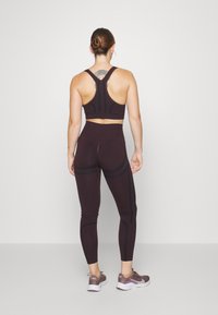 ICANIWILL RUSH SEAMLESS - Tights - burgundy