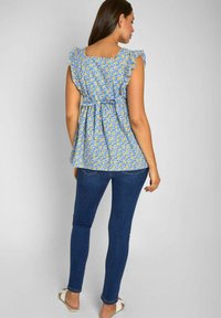 JoJo Maman Bébé LEMON PRINT FRILL SLEEVE MATERNITY REGULAR FIT - Blůza - blue