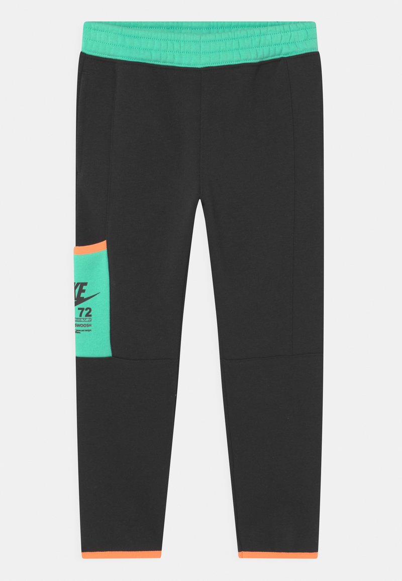 Nike Sportswear - ILLUMINATE PANT UNISEX - Trainingsbroek - black, Vergroten